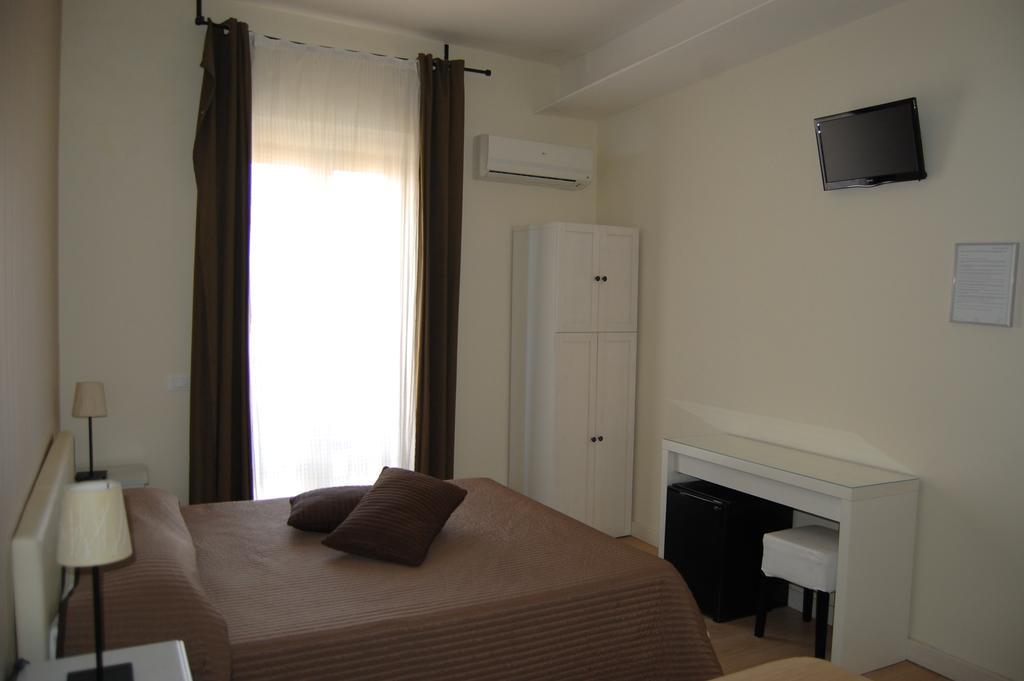 B&B H224 Reggio di Calabria Cameră foto